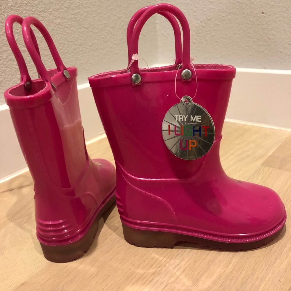 Girls light up pink rain boots LA Gear